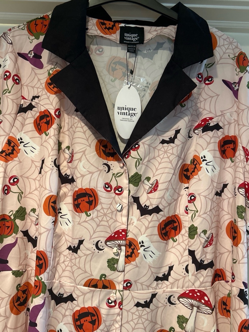 Unique Vintage Halloween Pumpkin Print Dress with Black Collar - Picture 3 of 9